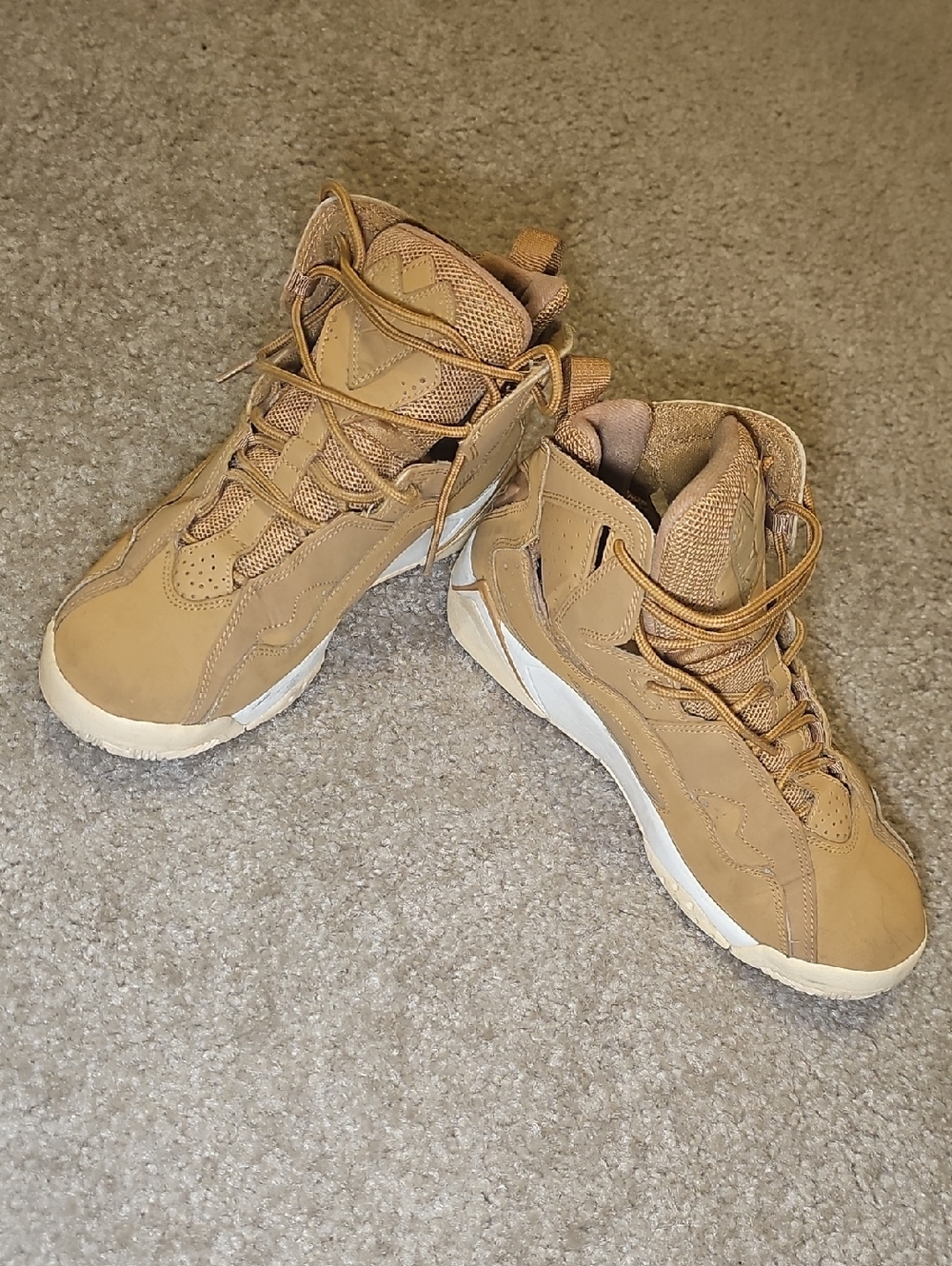 Nike Air Jordan True Flight Wheat Sport Shoes Size 7Y Youth D7